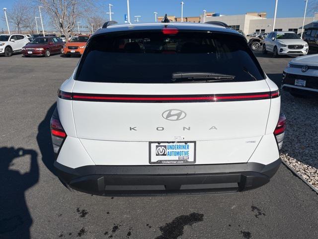 2026 Hyundai Kona SEL photo 4