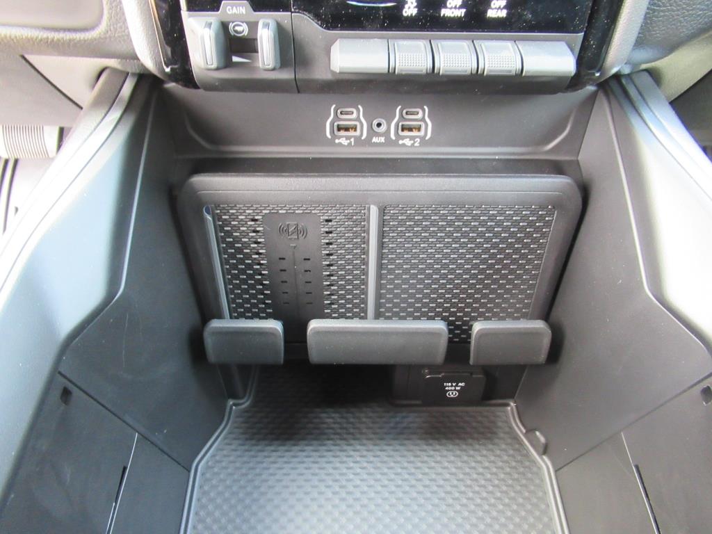 2025 Ram 1500 Big Horn Lone Star photo 24