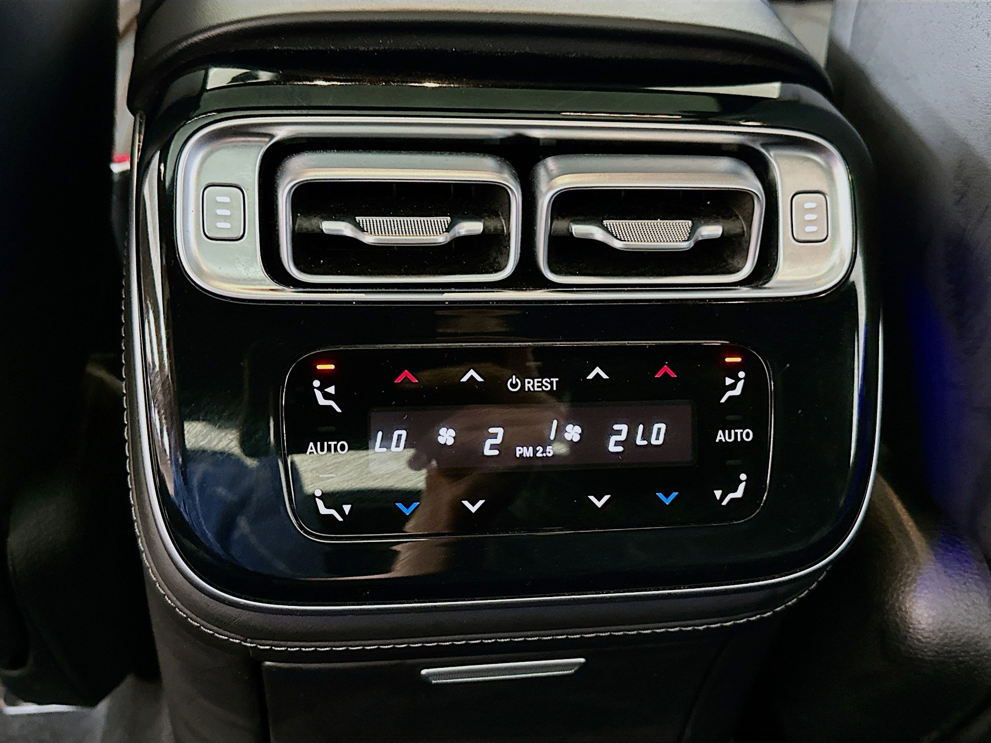 2022 Mercedes Benz S 580 4MATIC photo 24