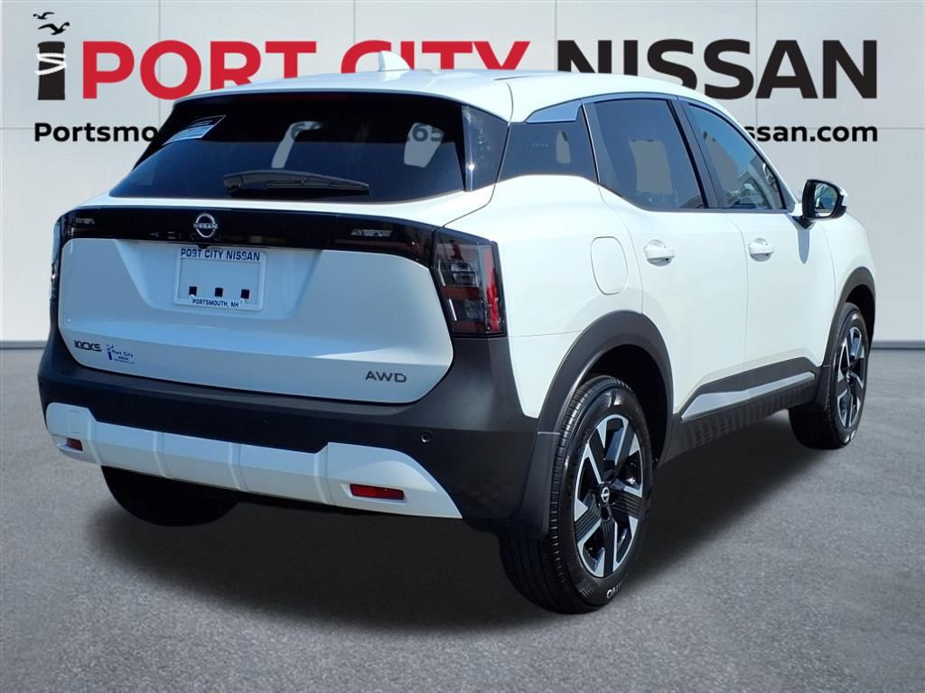 2025 Nissan Kicks SV photo 8