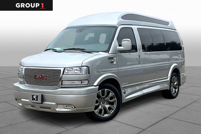 2024 GMC Savana Cargo