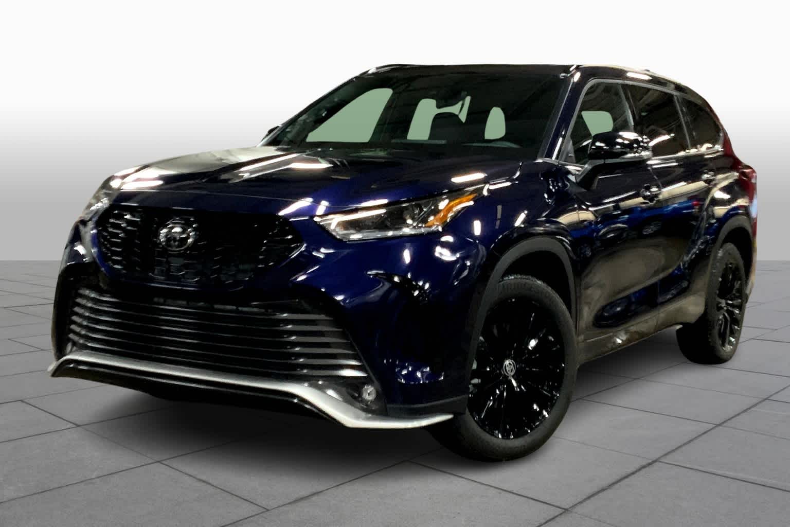 Pre-Owned 2023 Toyota Highlander XSE in Danvers #PS517511 | Ira Toyota ...