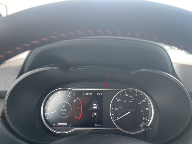 2025 Nissan Versa 1.6 SR photo 12