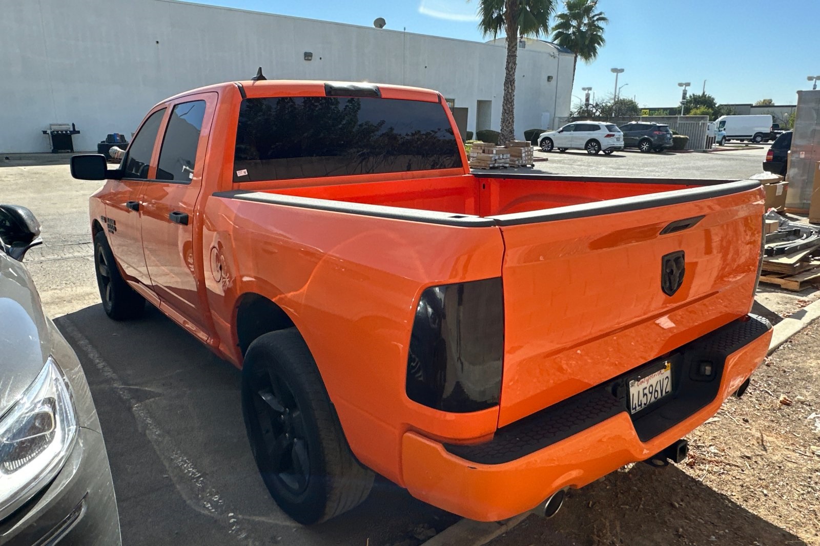 2019 Ram 1500 Classic Express photo 3