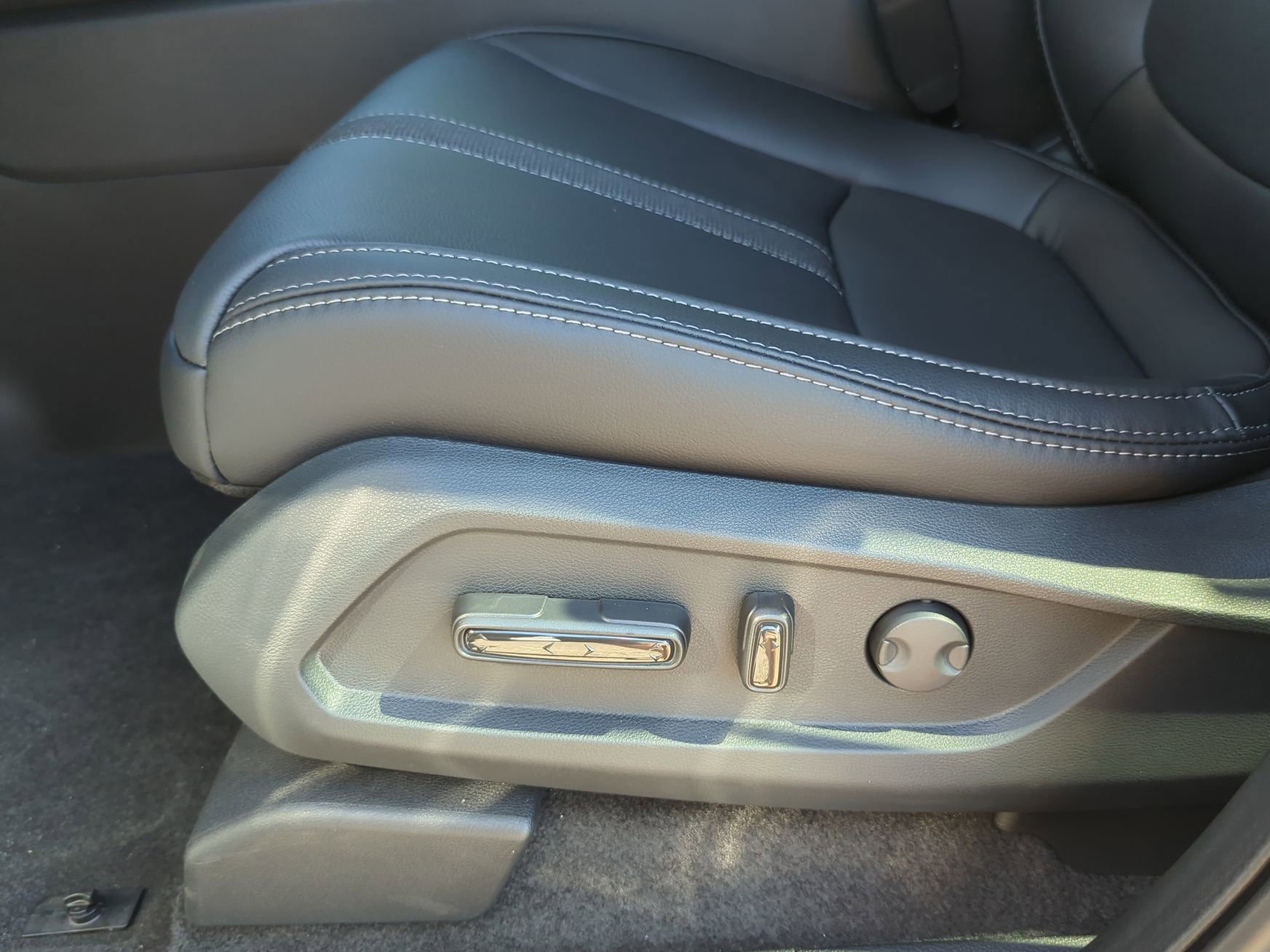 2025 Honda Pilot Touring photo 21
