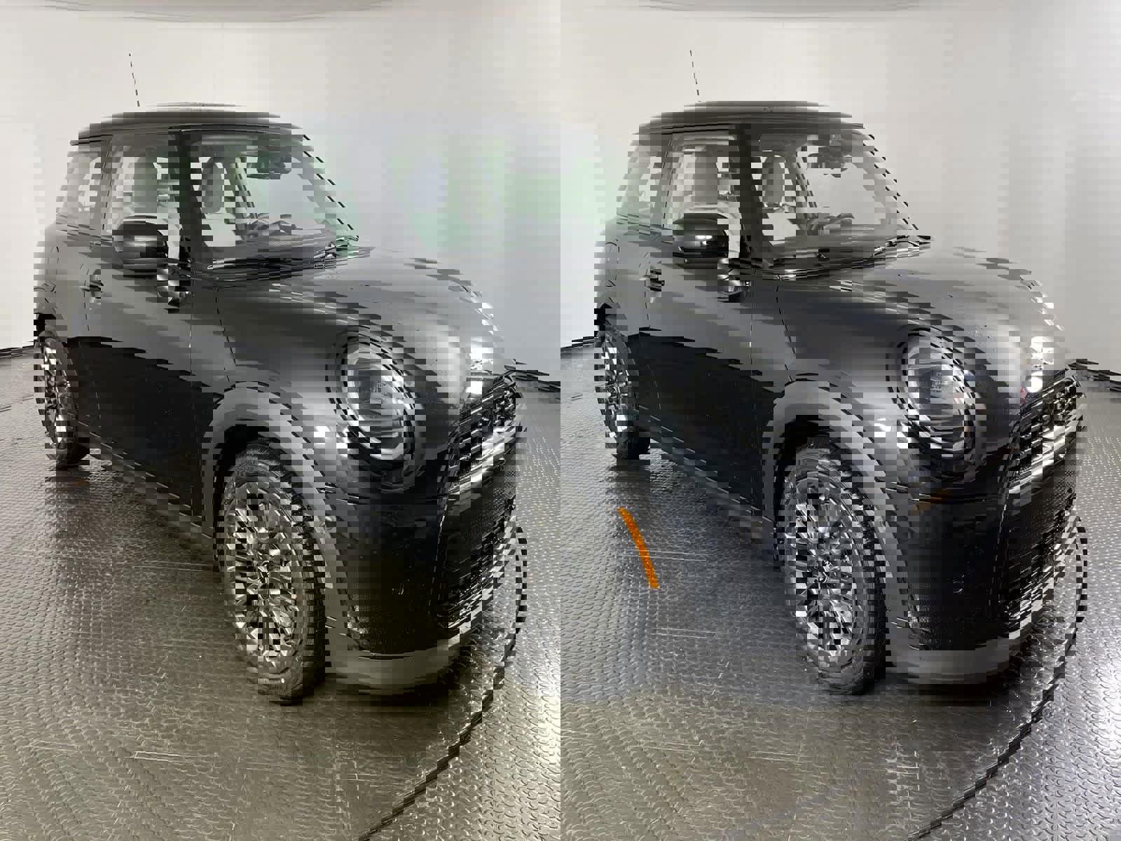 2025 Mini Cooper S Hardtop 2 Door photo 3