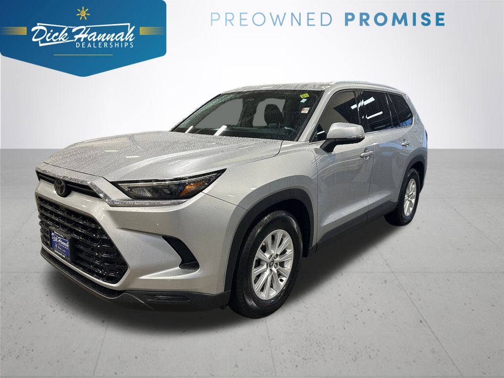 2025 Toyota Grand Highlander XLE's photo