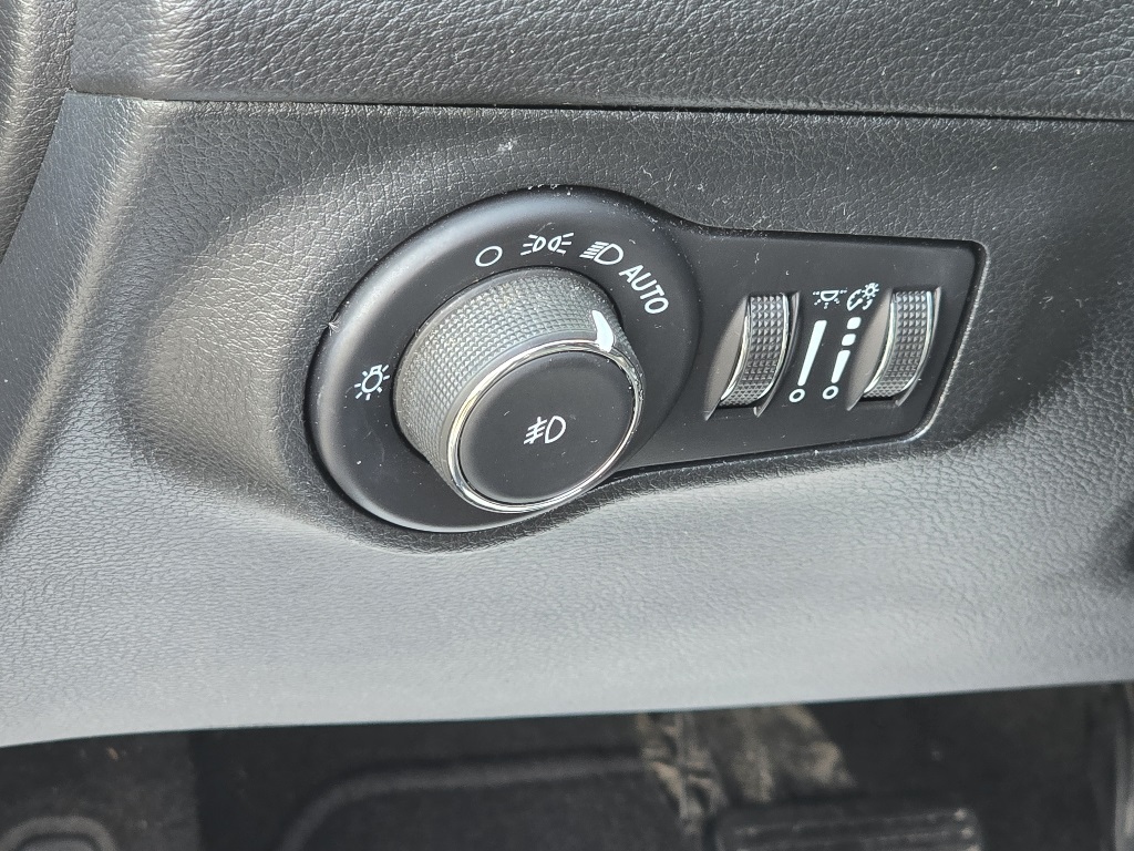 2021 Jeep Compass Limited photo 7