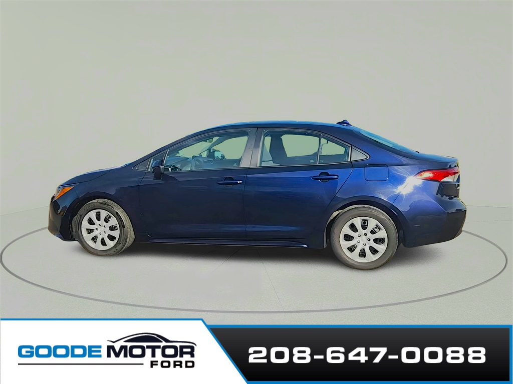 2023 Toyota Corolla LE photo 4