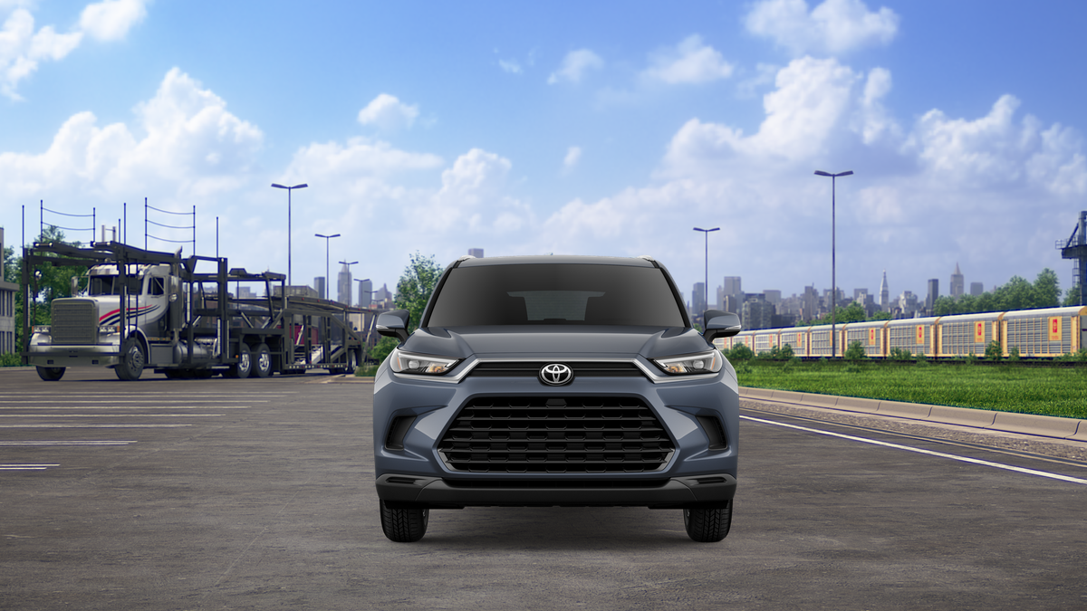 2026 Toyota Highlander Hybrid XLE photo 17
