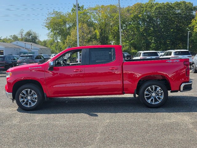 2026 Chevrolet Silverado photo 8