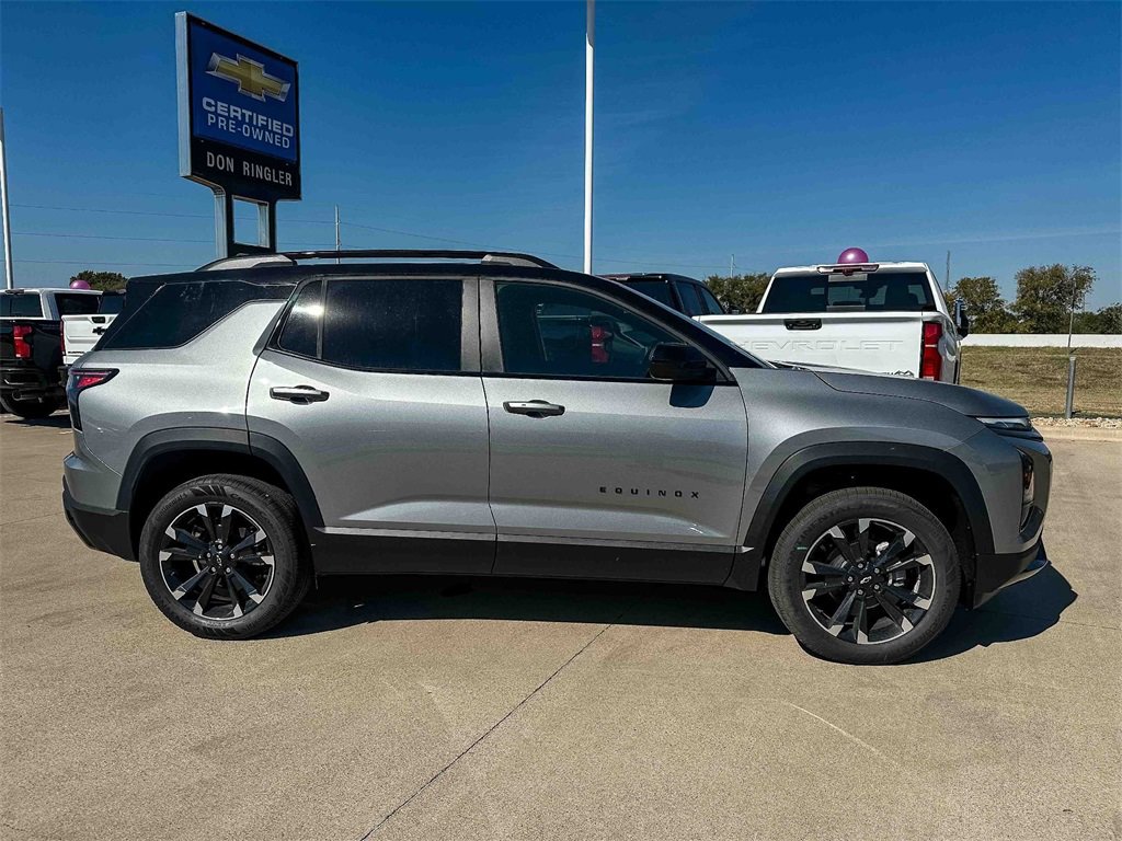 2026 Chevrolet Equinox RS photo 4