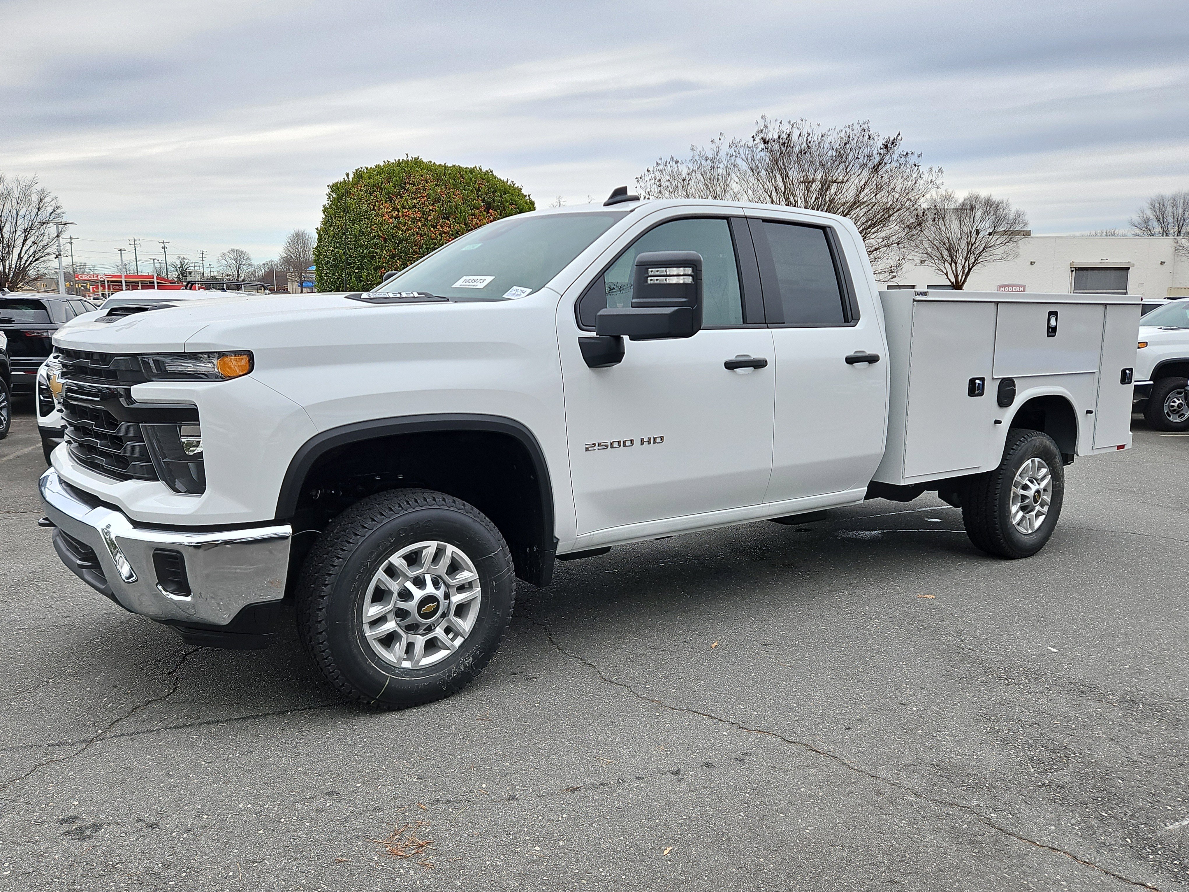 2026 Chevrolet Silverado HD WT's photo