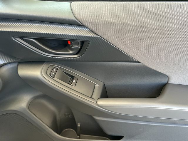 2025 Subaru Crosstrek Base photo 19