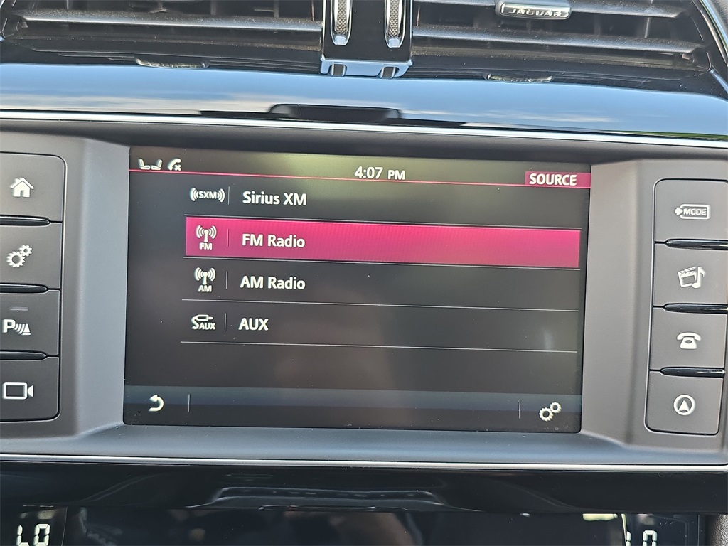 2018 Jaguar F-PACE S photo 22