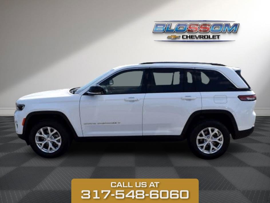 2023 Jeep Grand Cherokee Limited photo 4