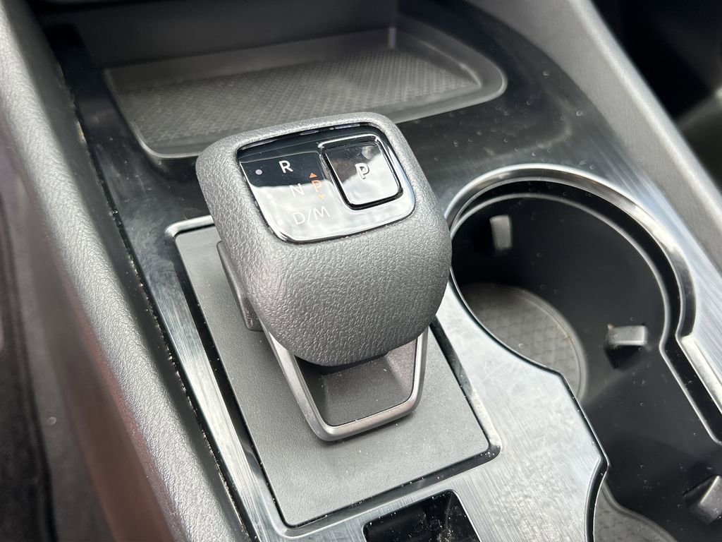 2023 Nissan Rogue SV photo 24