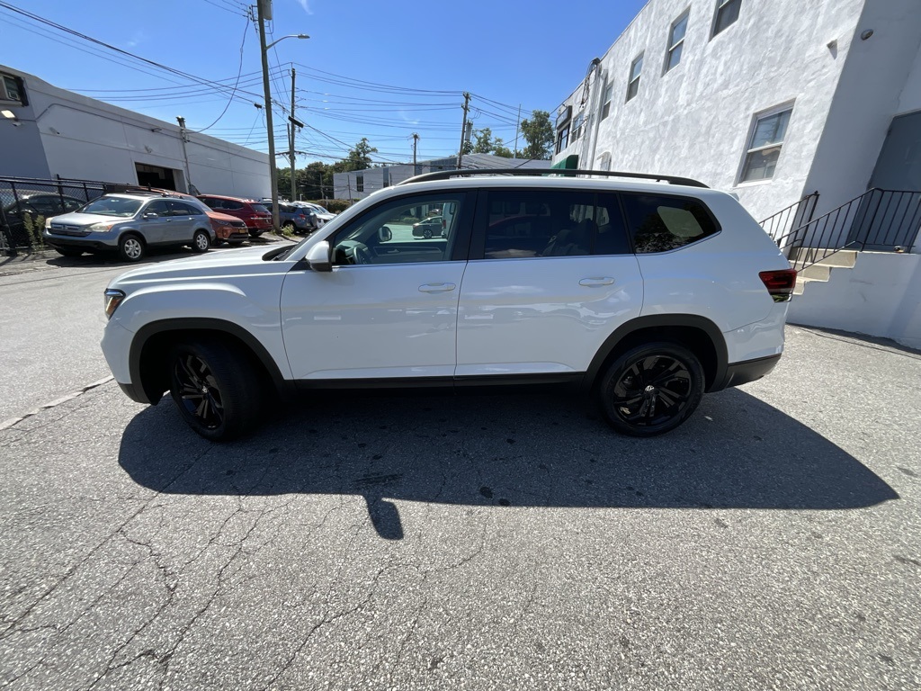 2022 Volkswagen Atlas V6 SE Technology photo 4