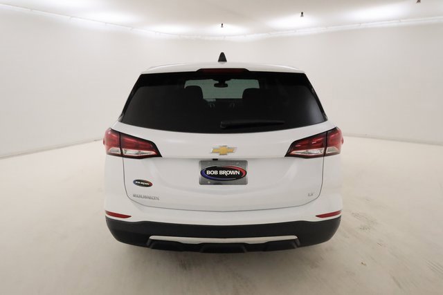 2022 Chevrolet Equinox LT photo 2