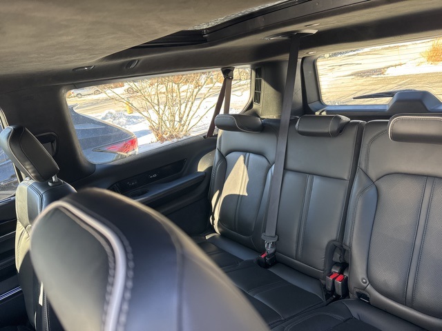 Image of Pre-Owned 2024 Jeep Grand Wagoneer L Series II