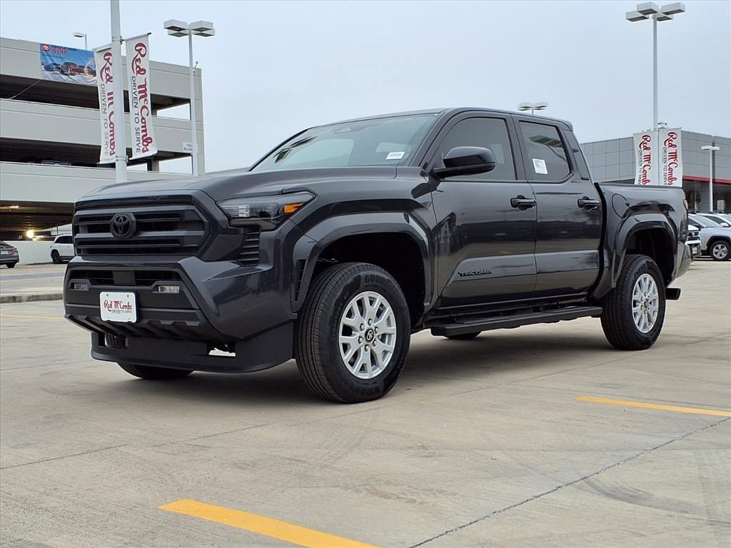 2025 Toyota Tacoma SR5's photo