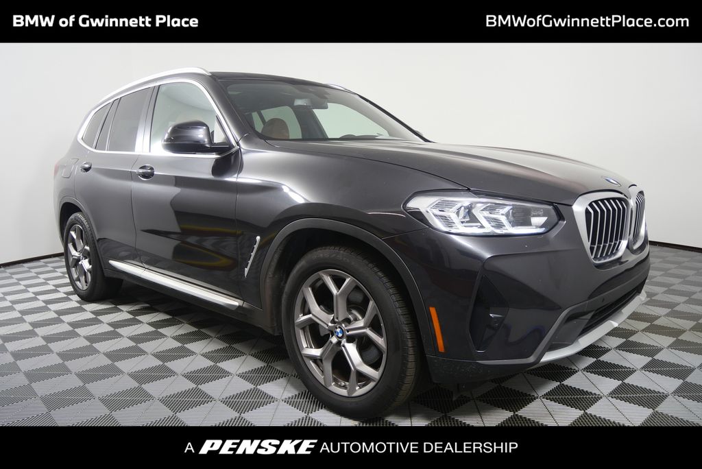 2023 BMW X3 30i's photo