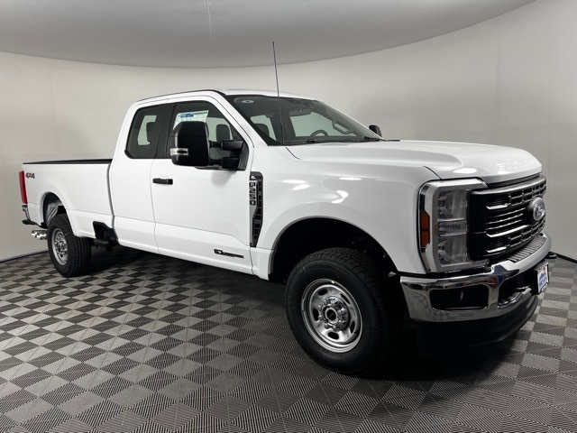 2025 Ford F-250 XL photo 3