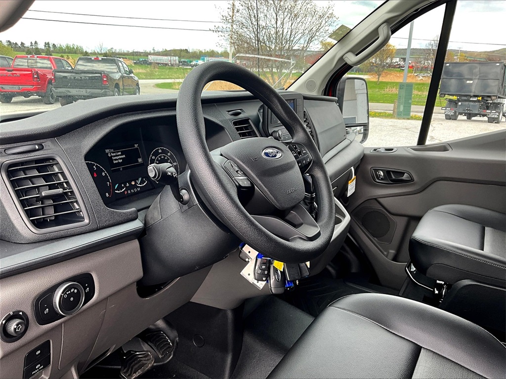 2024 Ford Transit Cargo Van photo 8