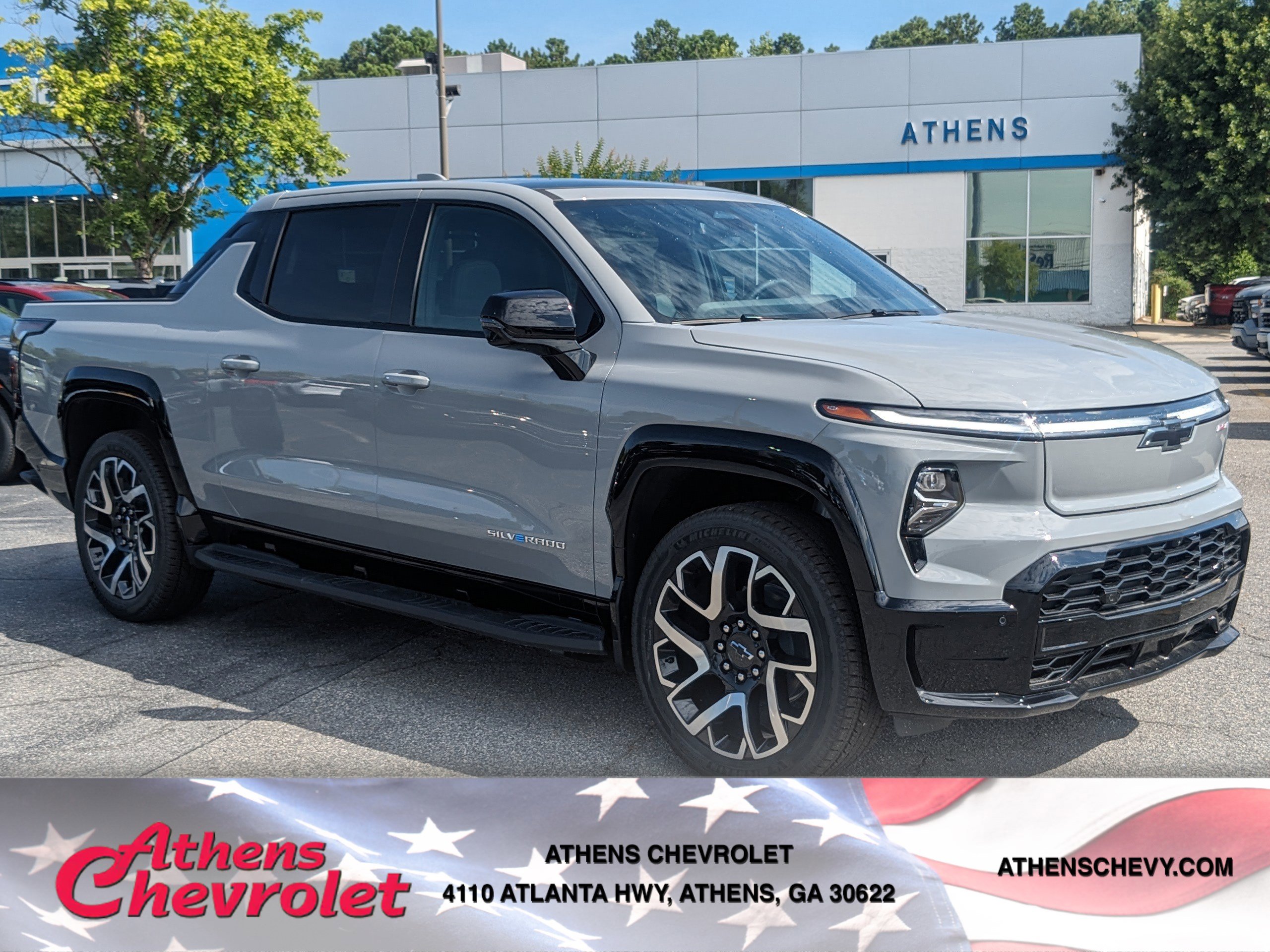 2025 Chevrolet Silverado EV RST's photo