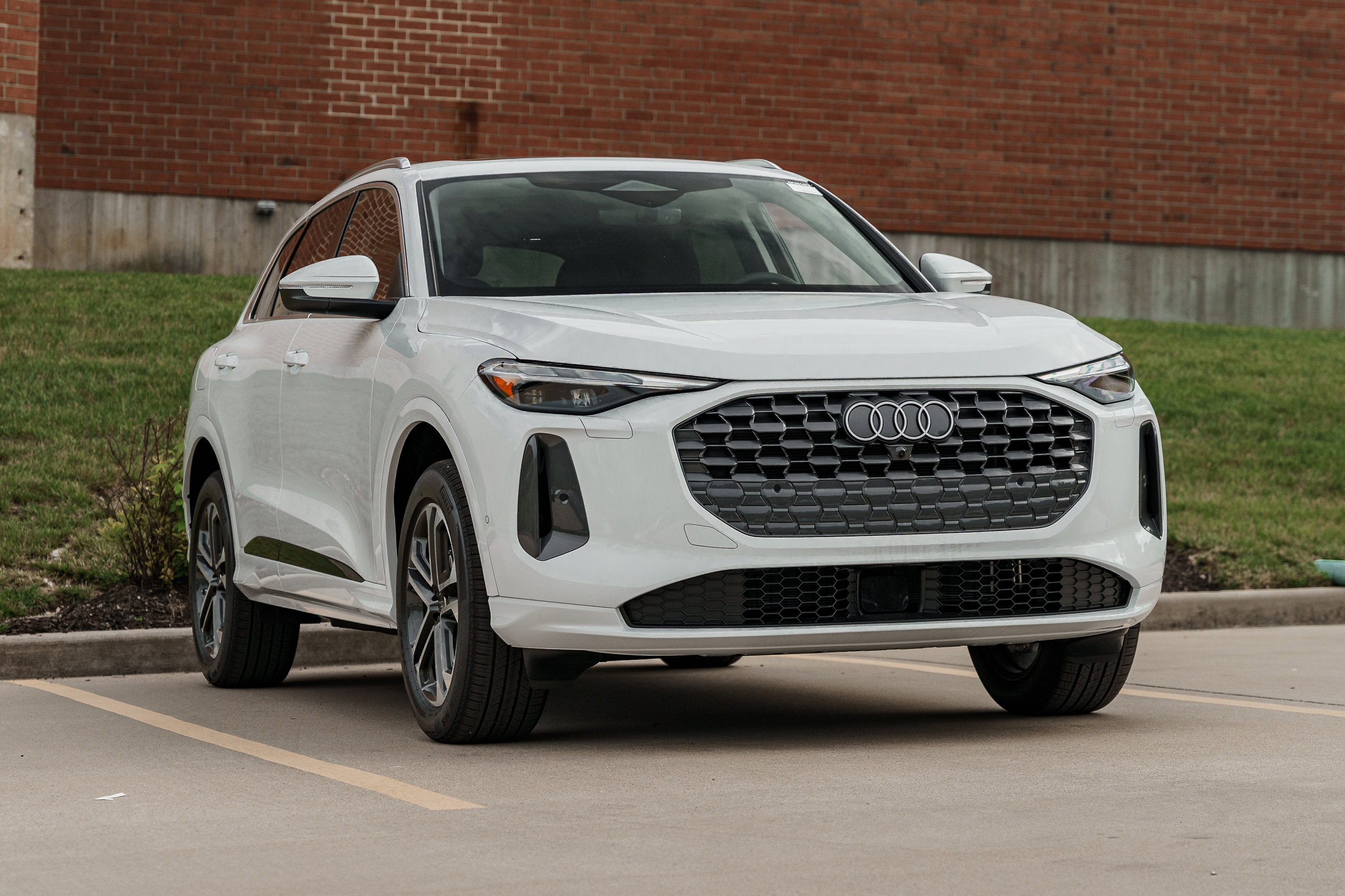 New 2025 GLACIER WHITE Audi Premium image 1