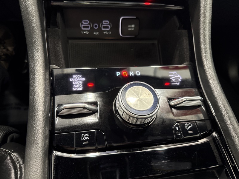 2022 Jeep Grand Cherokee Overland photo 41