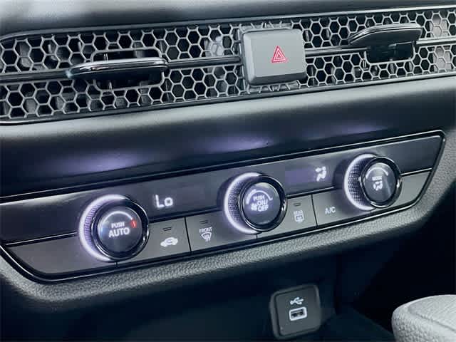 2025 Honda HR-V LX photo 17