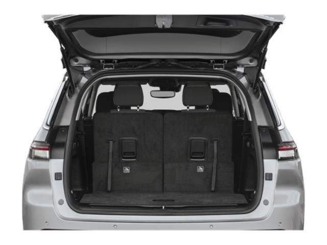 2025 Jeep Grand Cherokee Laredo Altitude photo 11