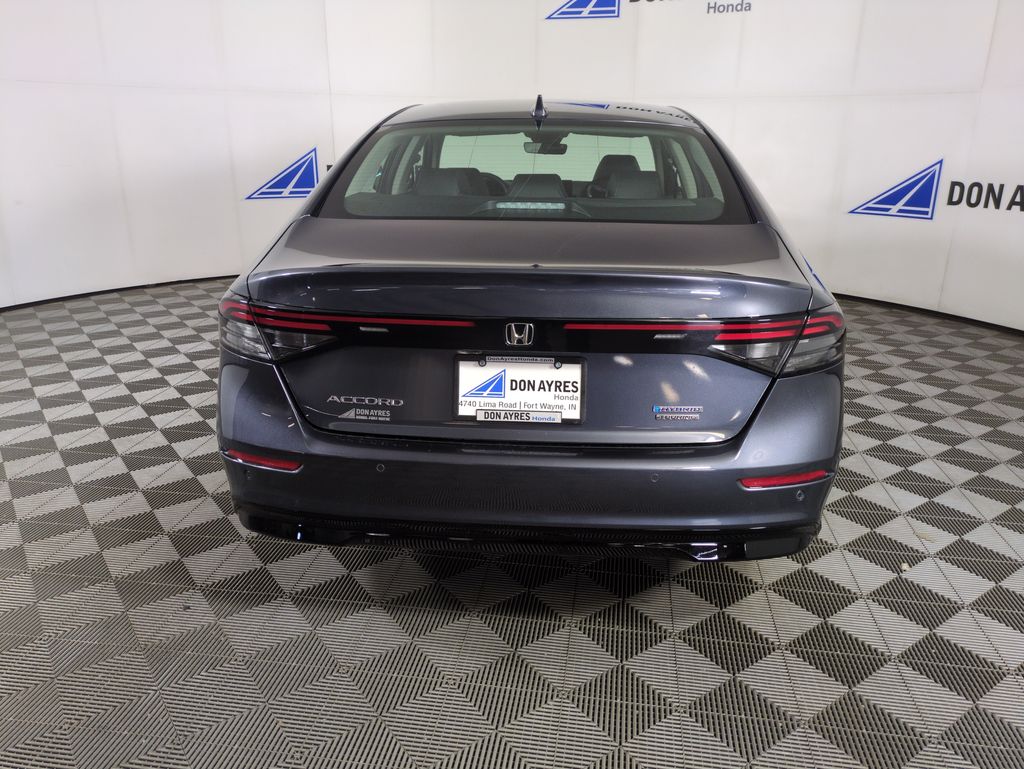 2025 Honda Accord Hybrid Touring photo 4