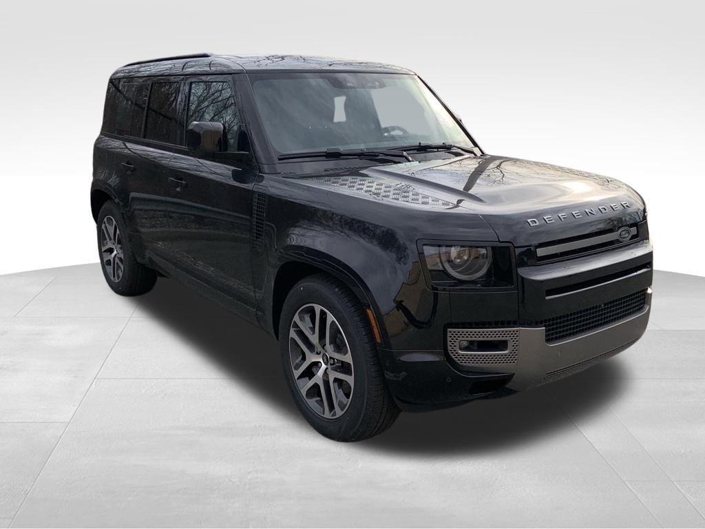 2025 Land Rover Defender 110 X-Dynamic SE photo 3