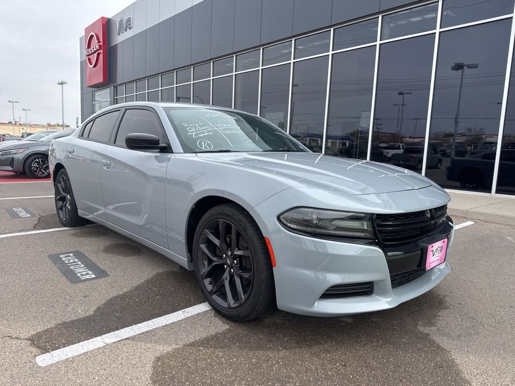 2020 Dodge Charger SXT's photo