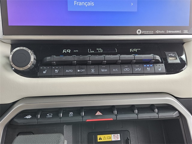 2024 Toyota Sequoia Capstone photo 20
