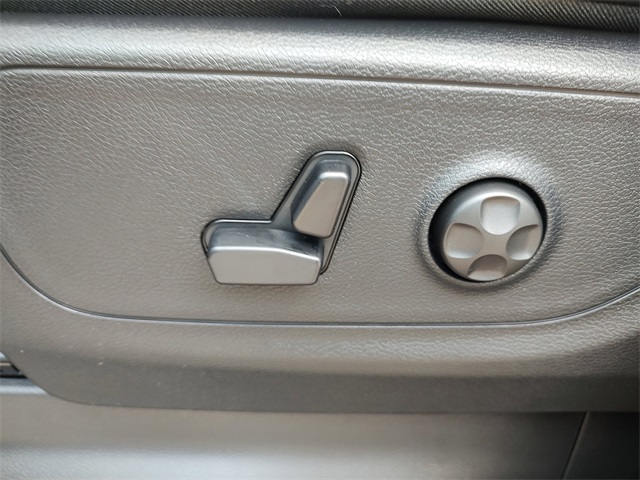 2025 Ram 1500 RHO photo 29