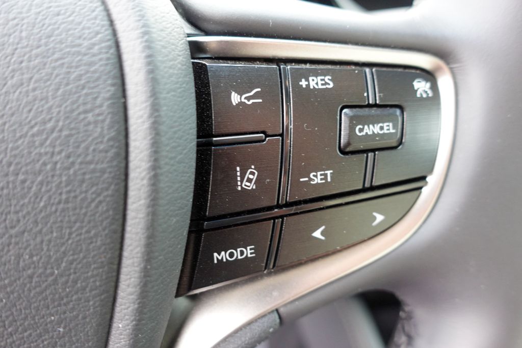 2024 Lexus ES 350 Premium photo 14