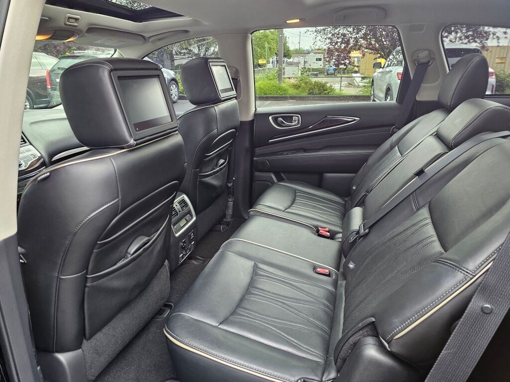2017 Infiniti QX60 Luxe photo 19
