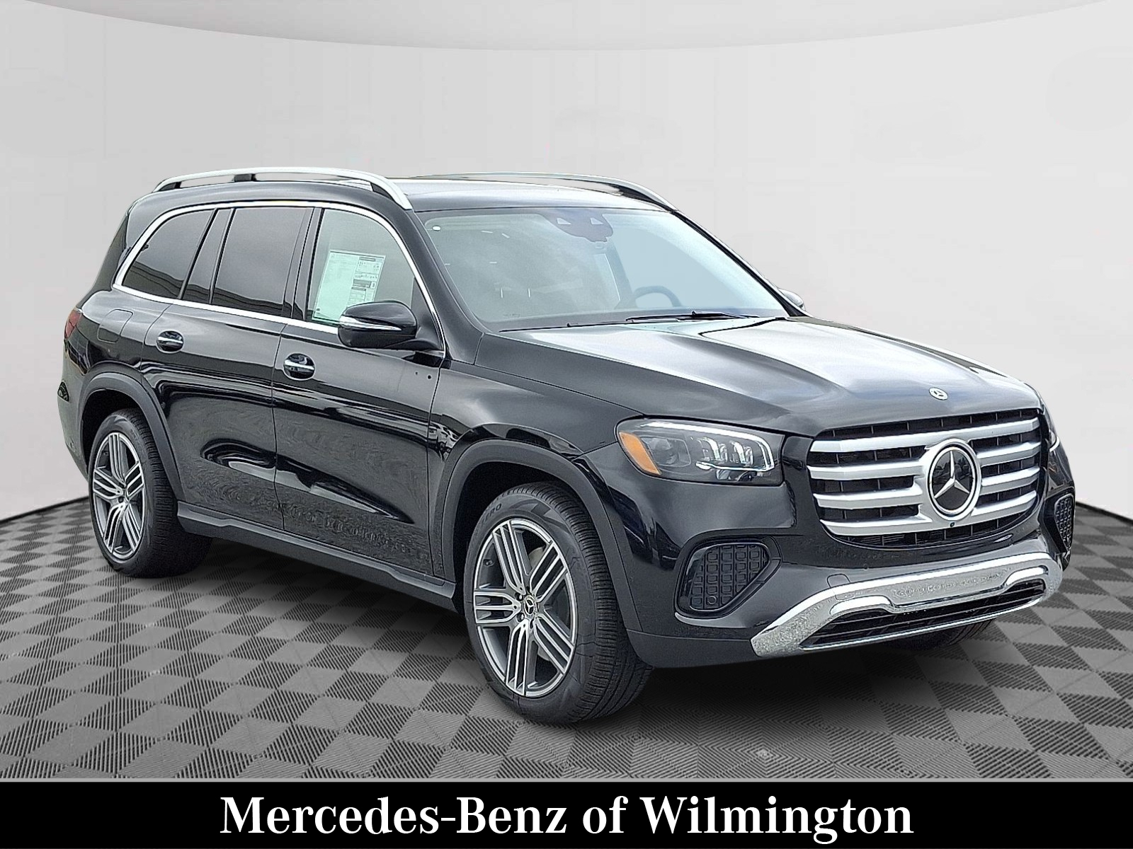 2025 Mercedes-Benz GLS Base's photo