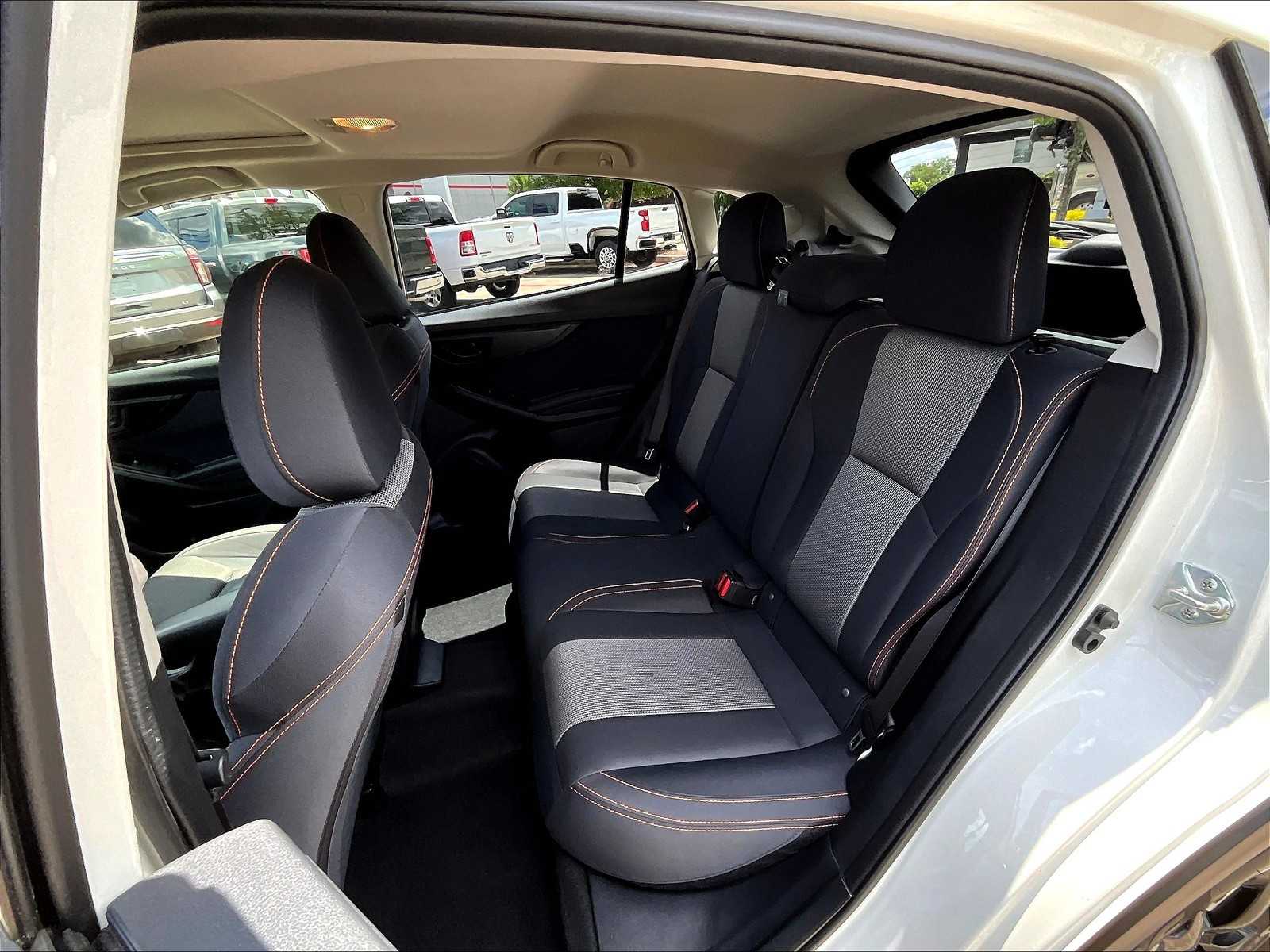 2022 Subaru Crosstrek Premium photo 15