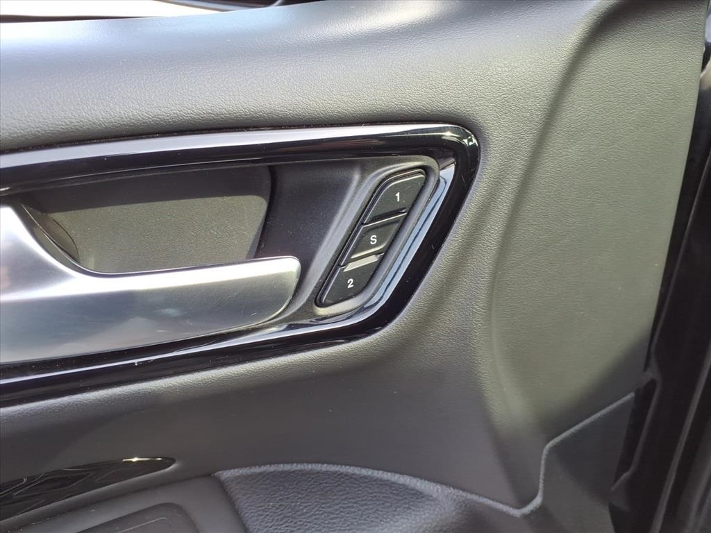 2022 Dodge Durango Citadel photo 6