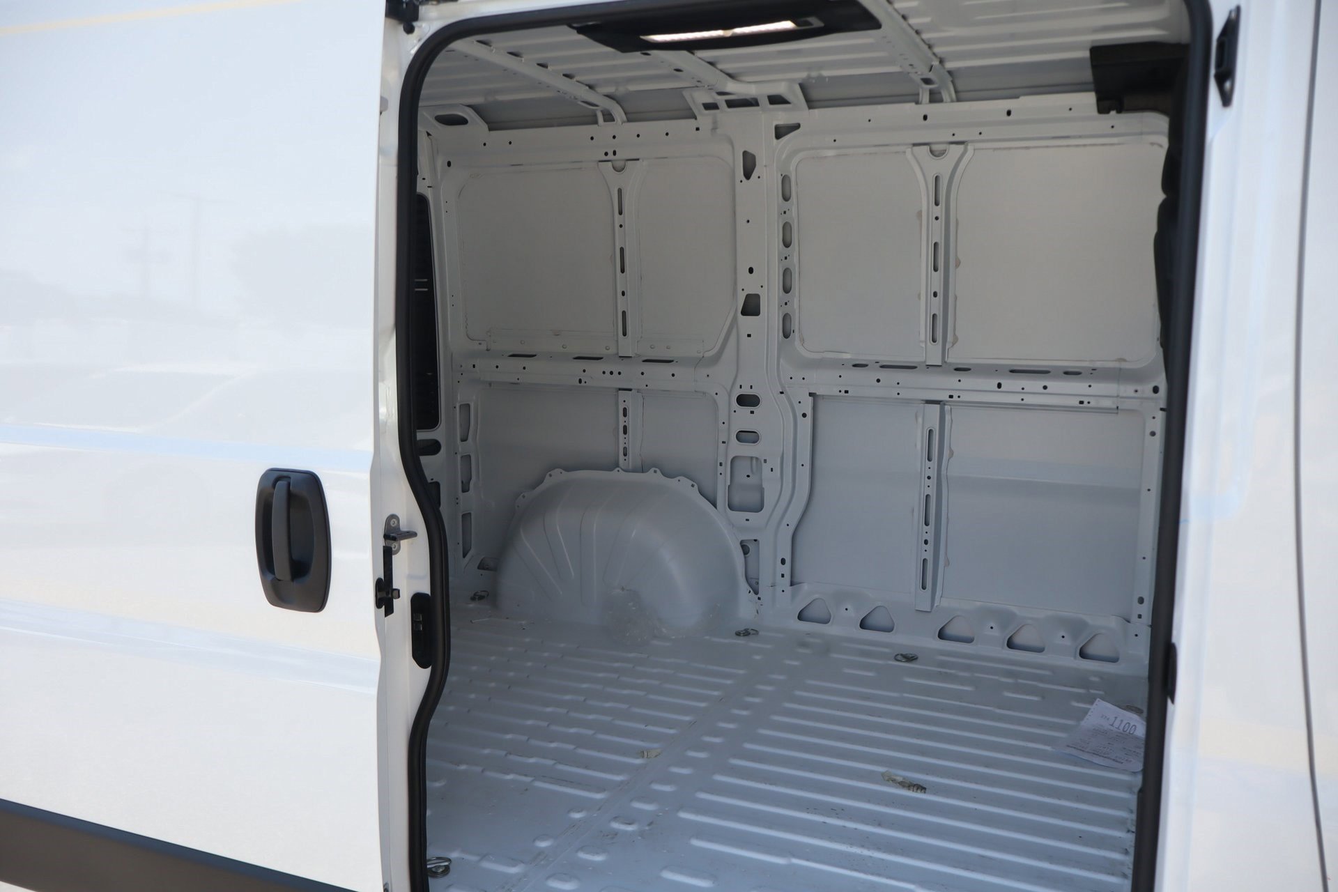 2026 Ram ProMaster 1500 photo 21