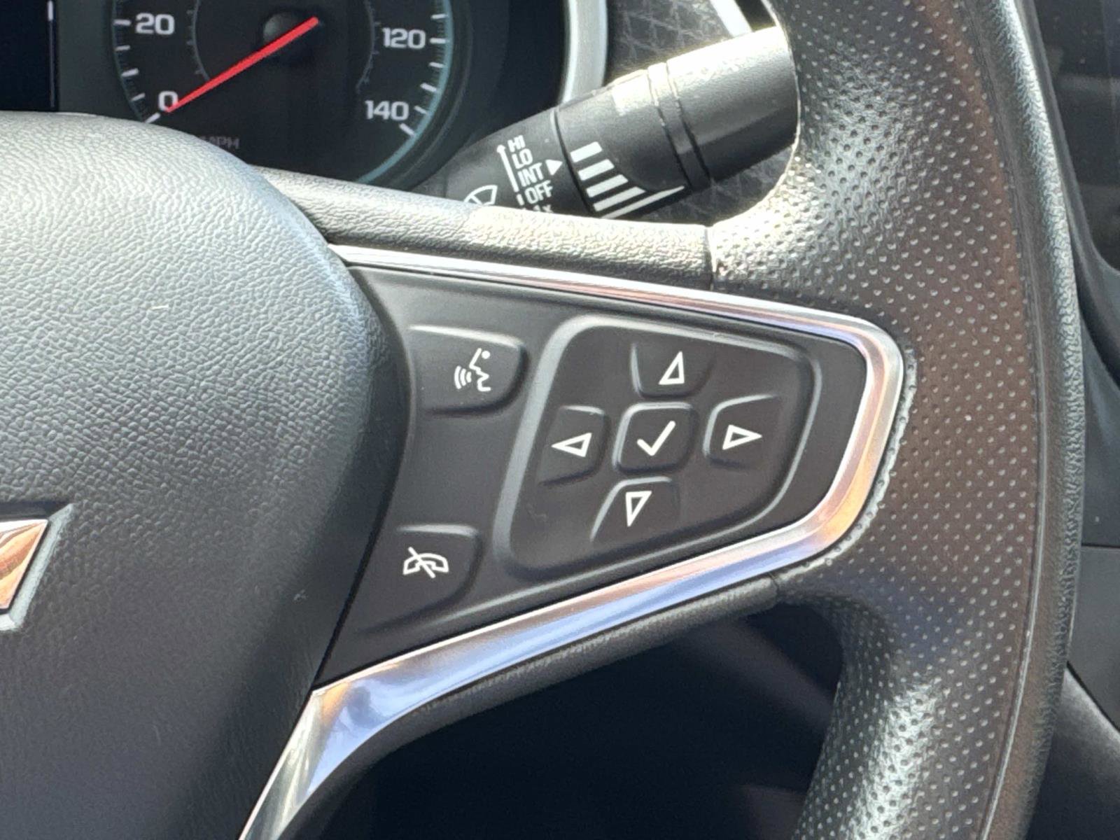 2023 Chevrolet Malibu 1LT photo 17