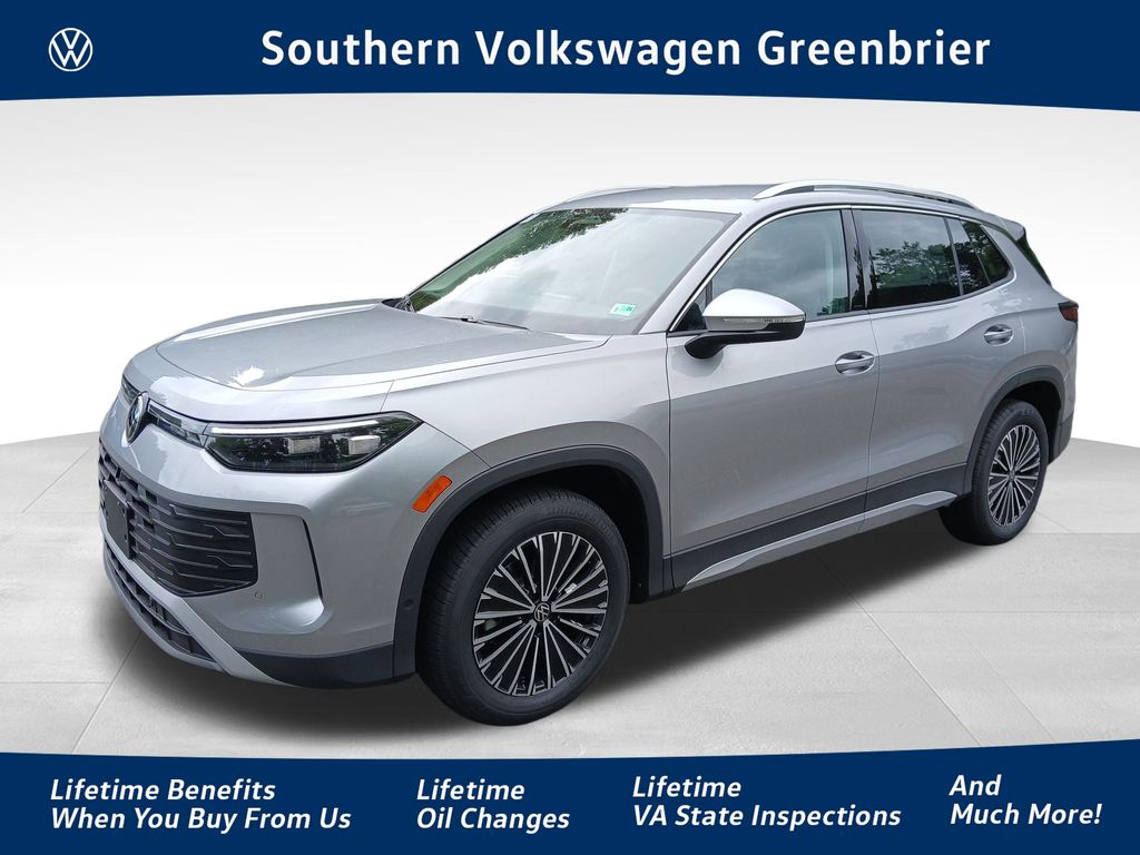 2025 Volkswagen Tiguan S's photo