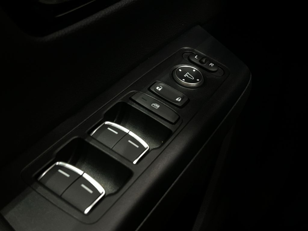 2026 Honda CR-V EX-L photo 13