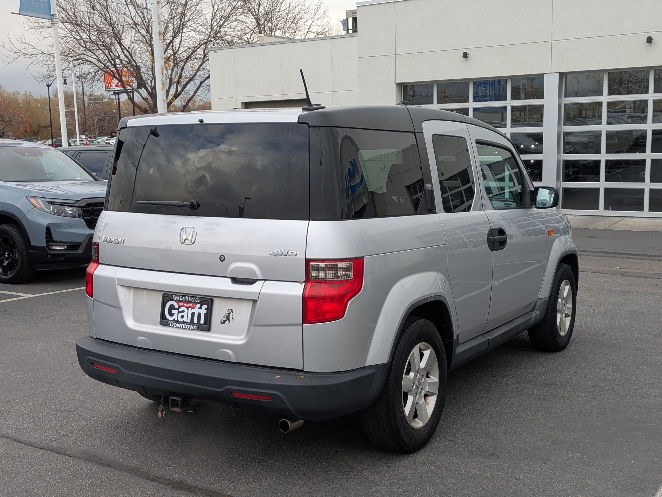 2010 Honda Element EX photo 3