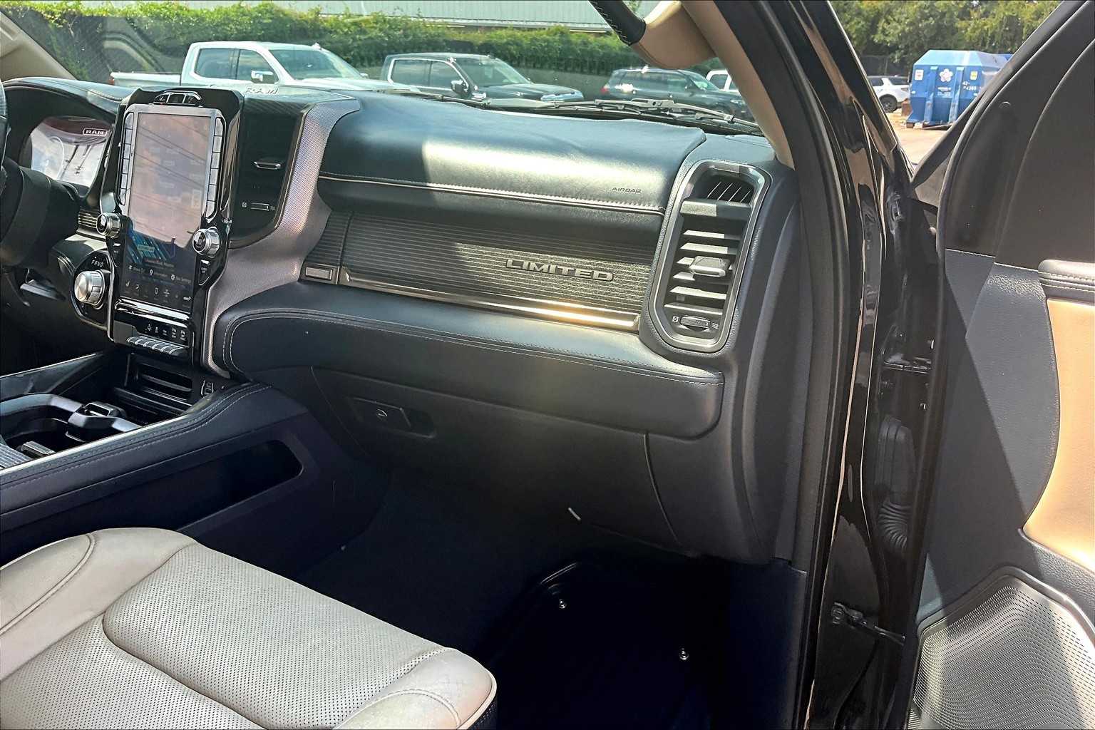 2020 Ram 1500 Limited photo 17