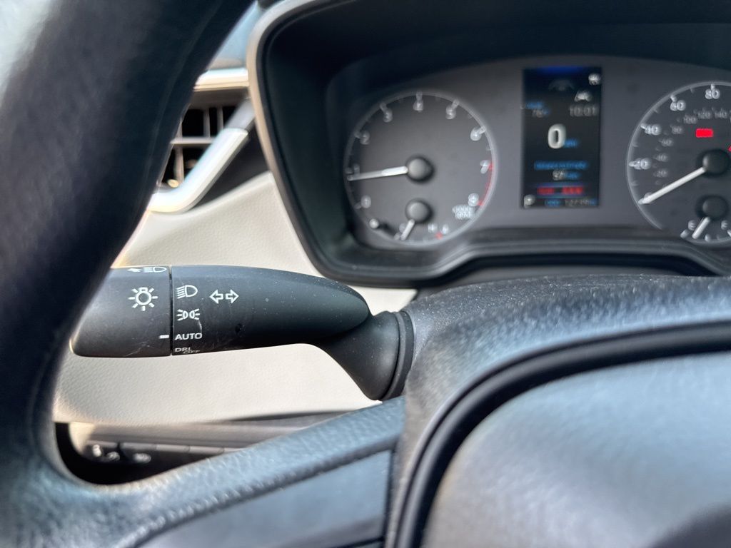 2024 Toyota Corolla LE photo 18